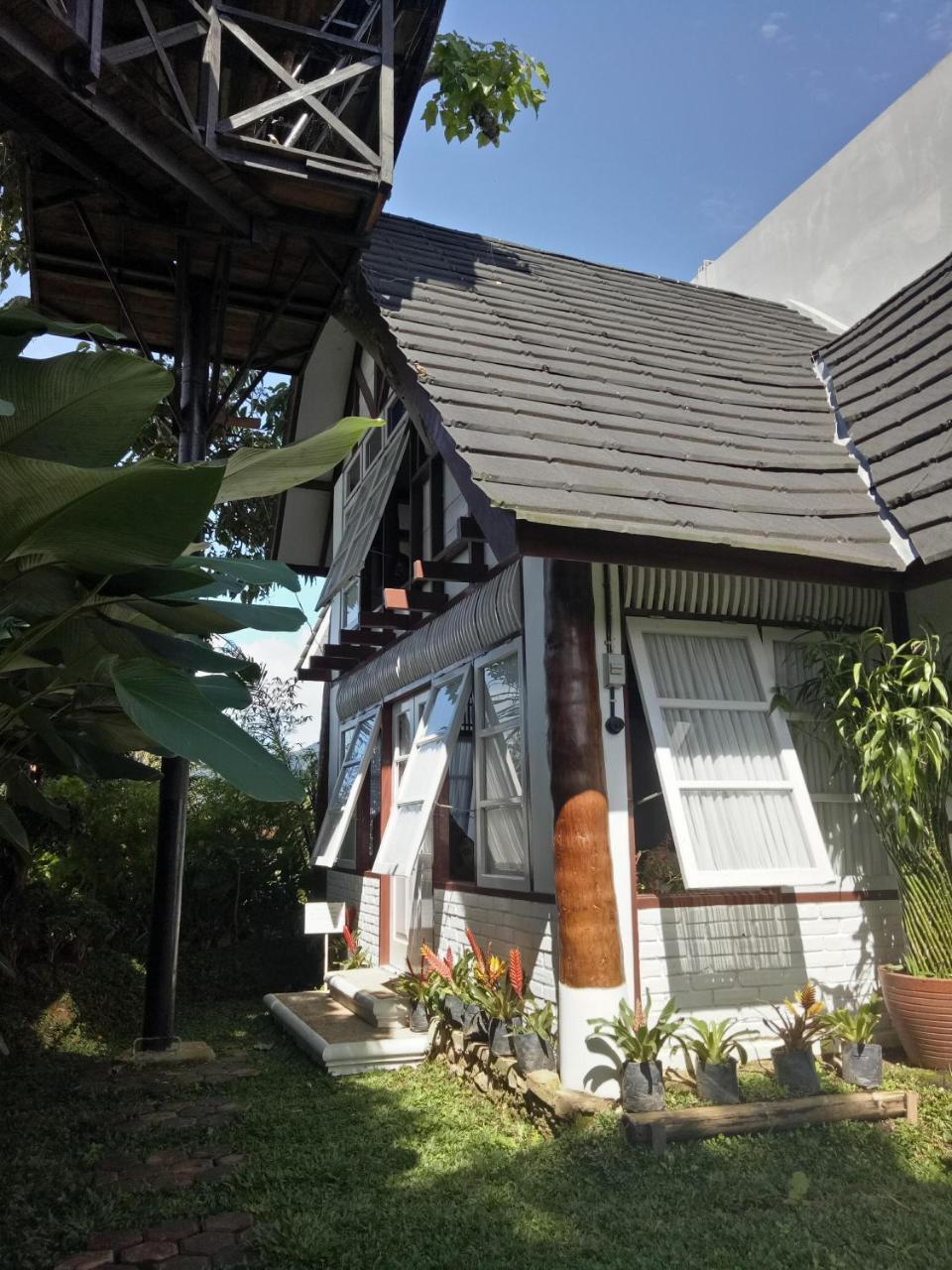 Rumah Pakankamih Bukittinggi Zewnętrze zdjęcie